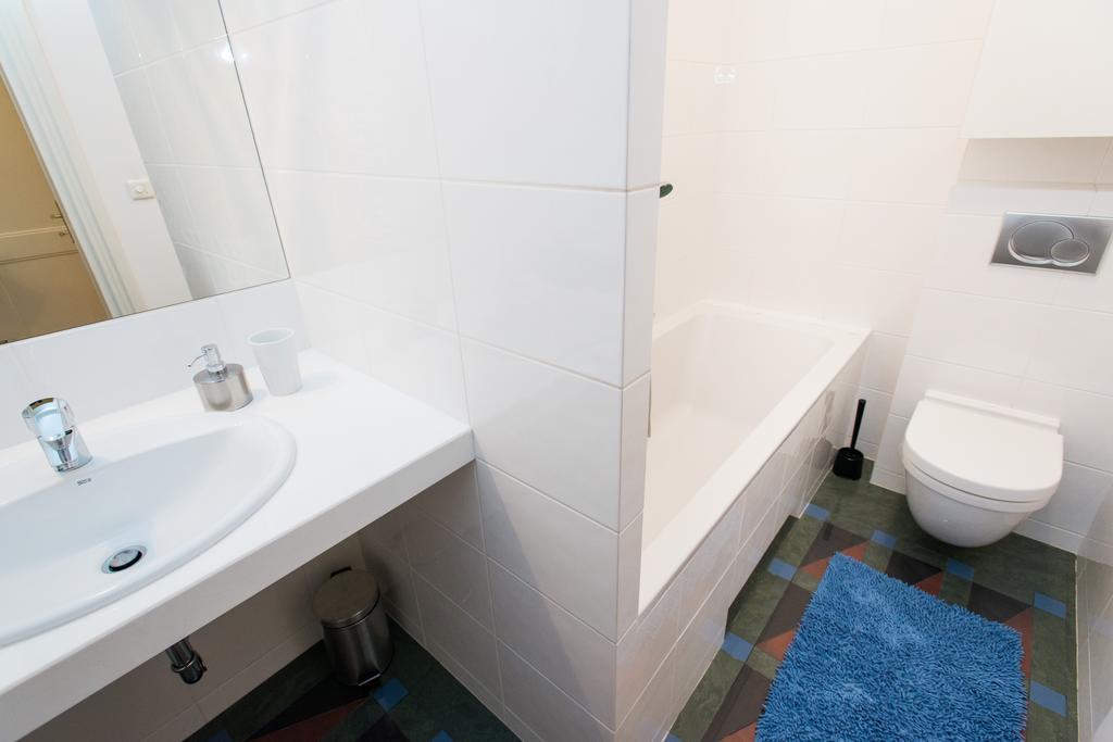 Style4Rent Sunny Old Town Apartments Krakau Kamer foto